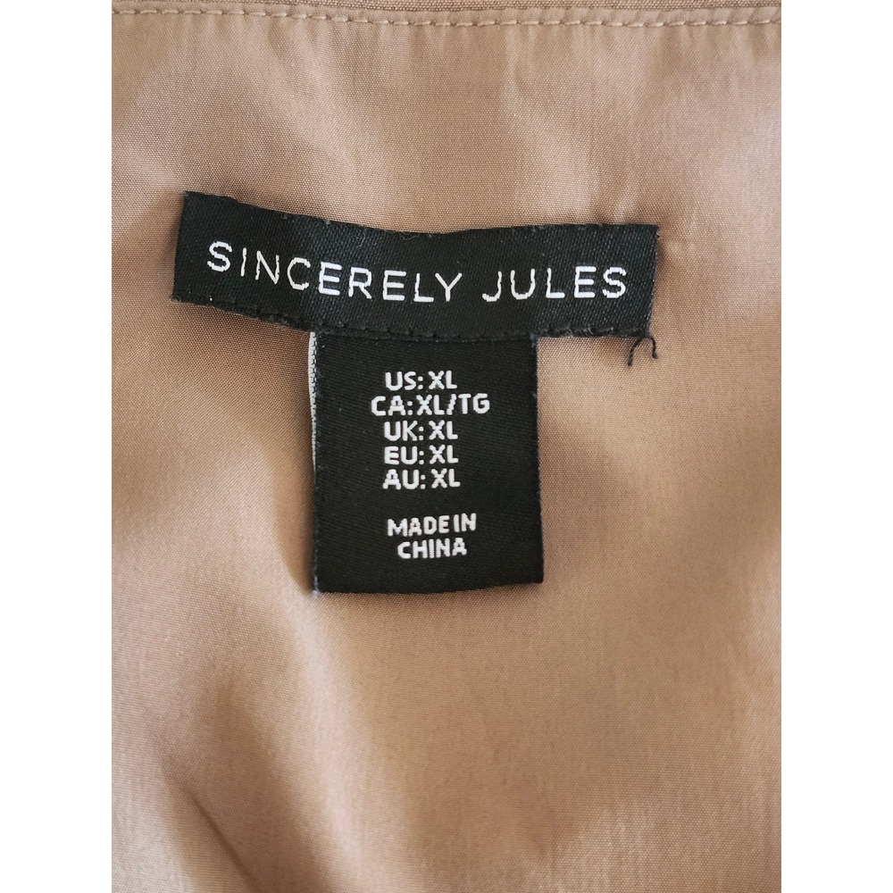 Sincerely Jules Taupe Button Front Tailored Cami Vest Top XL Quiet Luxury - Picture 6 of 11